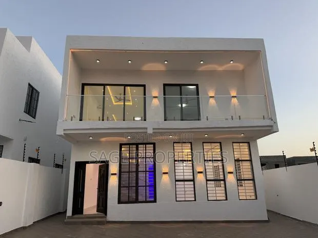4bdrm House in Nmai-Dzorn for sale · Photo 1