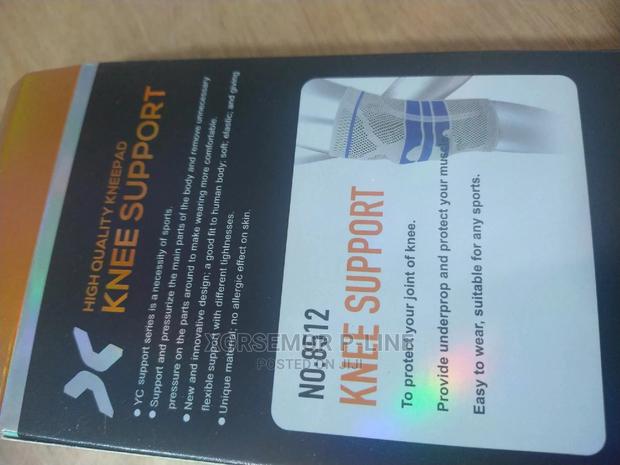 Knee Support · Photo 2