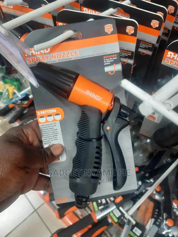 Spray Nozzles · Photo 1
