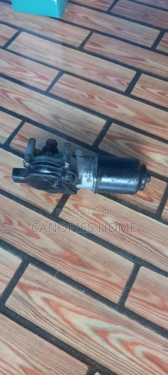 Honda Civic 2010 Wiper Motor · Photo 1