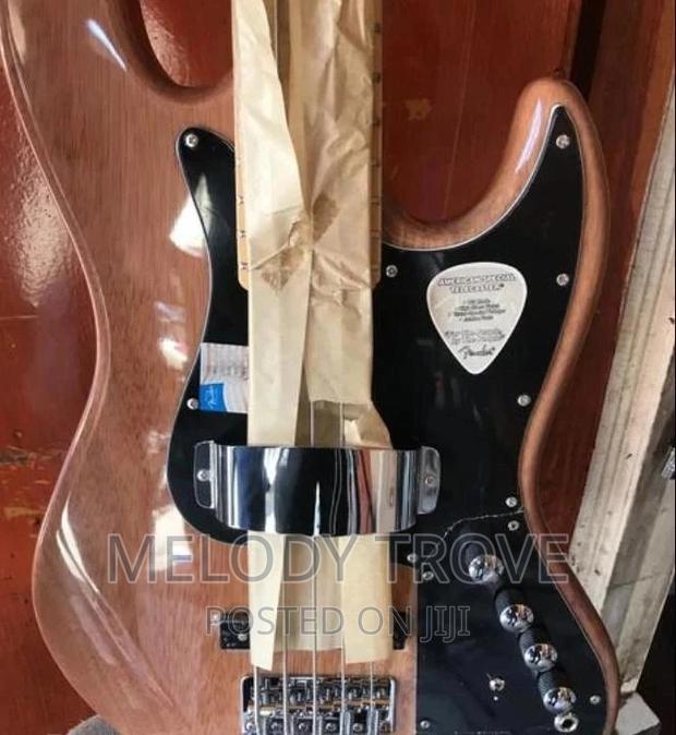 Bass Guitar (Active) · Photo 1