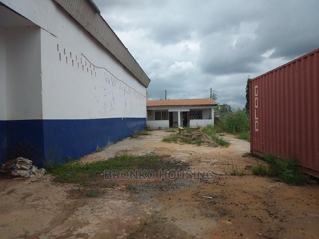 Warehouse /Office Space Rent · Photo 3