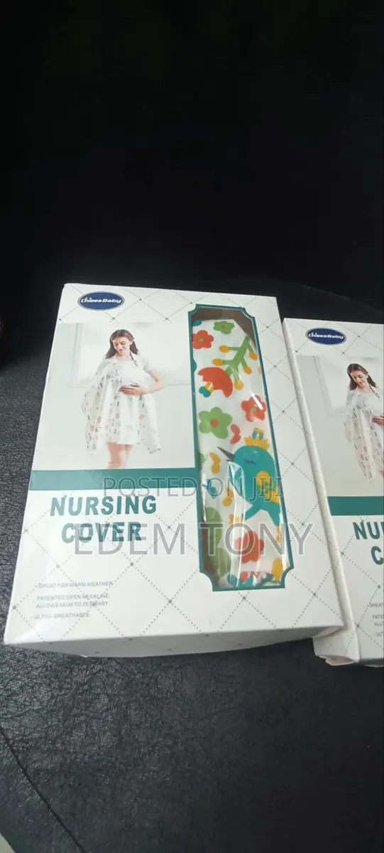 Maternity Nursing Cover · Photo 3