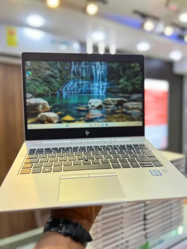 Laptop HP EliteBook 830 G6 8GB Intel Core i5 SSD 256GB · Photo 1