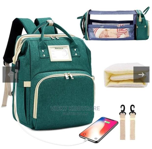 3in 1 Travel Bassinet Foldable Bed Bag · Photo 1