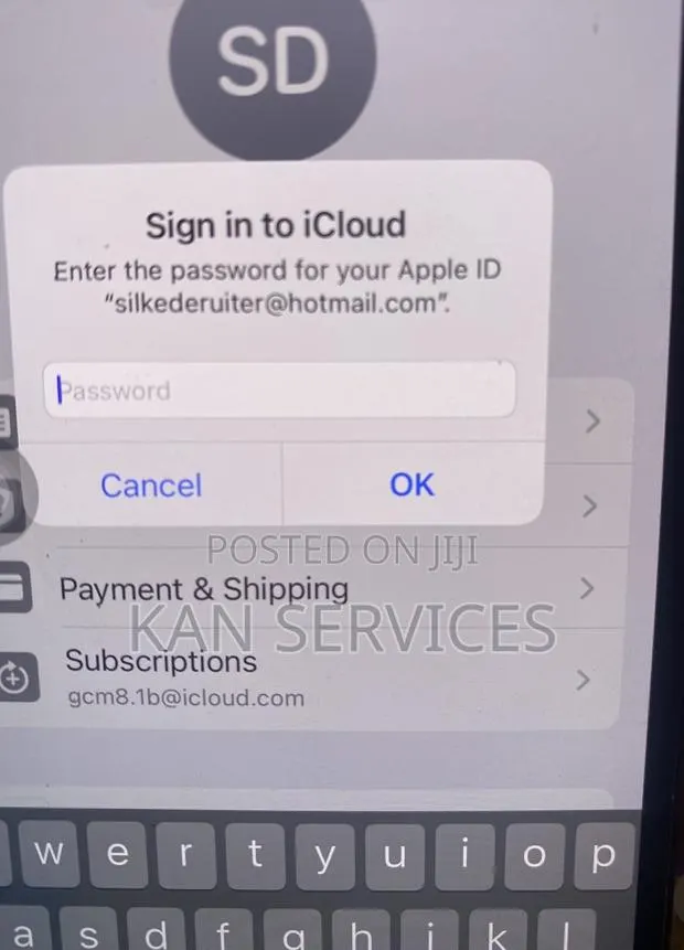 Complete iCloud Removal XR-17ProMax · Photo 1