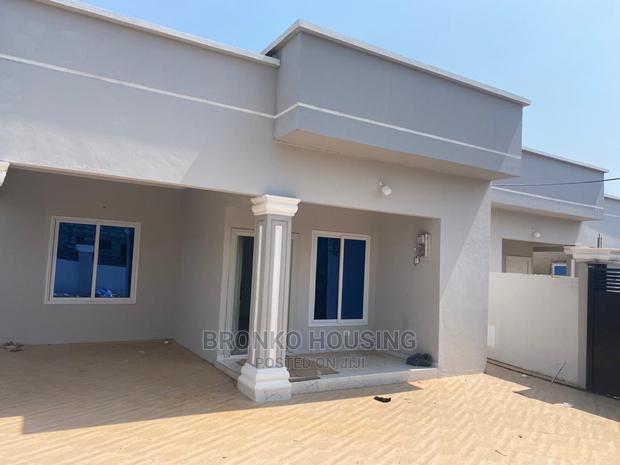 3bdrm House in Bronko Housing, Spintex for rent · Photo 2
