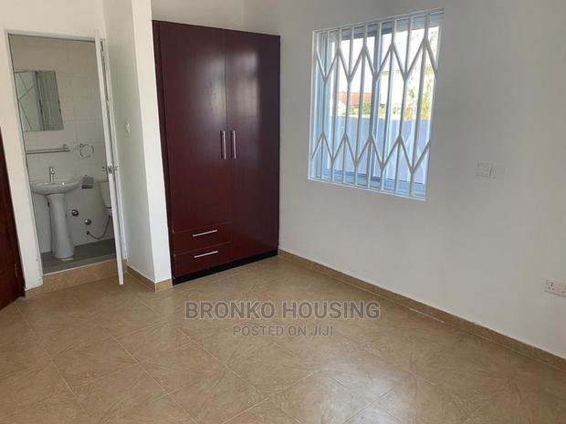 3bdrm House in Bronko Housing, Spintex for rent · Photo 6