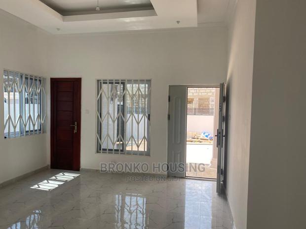3bdrm House in Bronko Housing, Spintex for rent · Photo 7