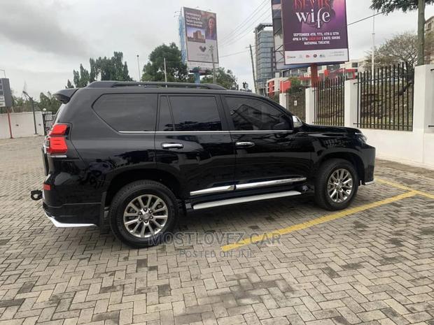 Car Rentals Prado for Rent in Ghana Business Trips Tours · Photo 1