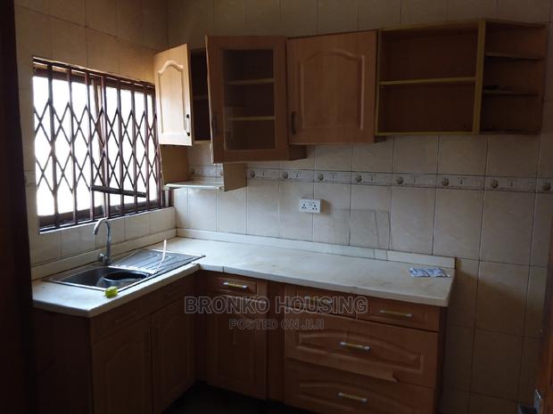 3bdrm House in Bronko Housing, Spintex for rent · Photo 4