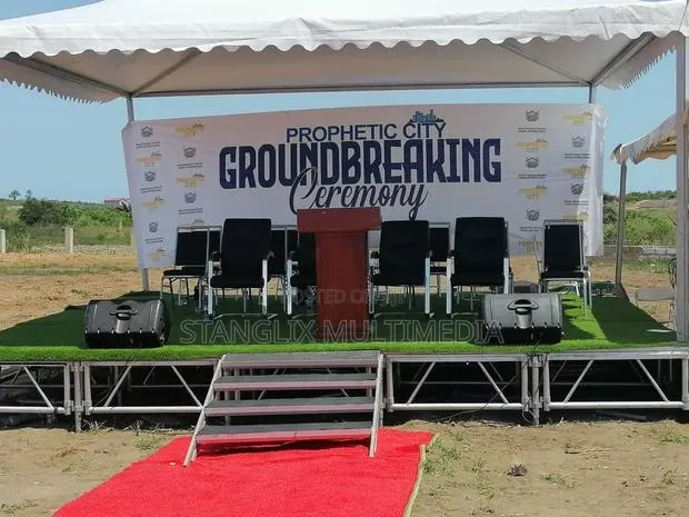 Stage for Graduation · Photo 4