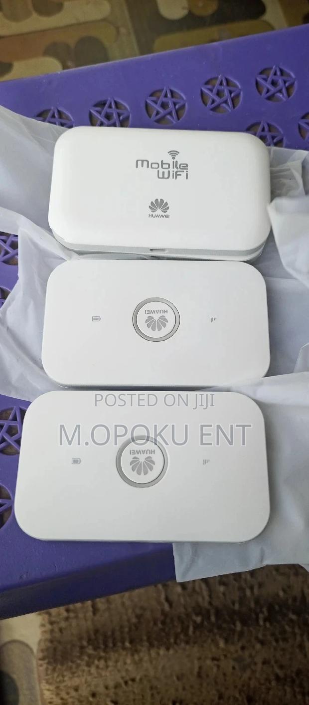 Universal Huawei Wifi · Photo 1
