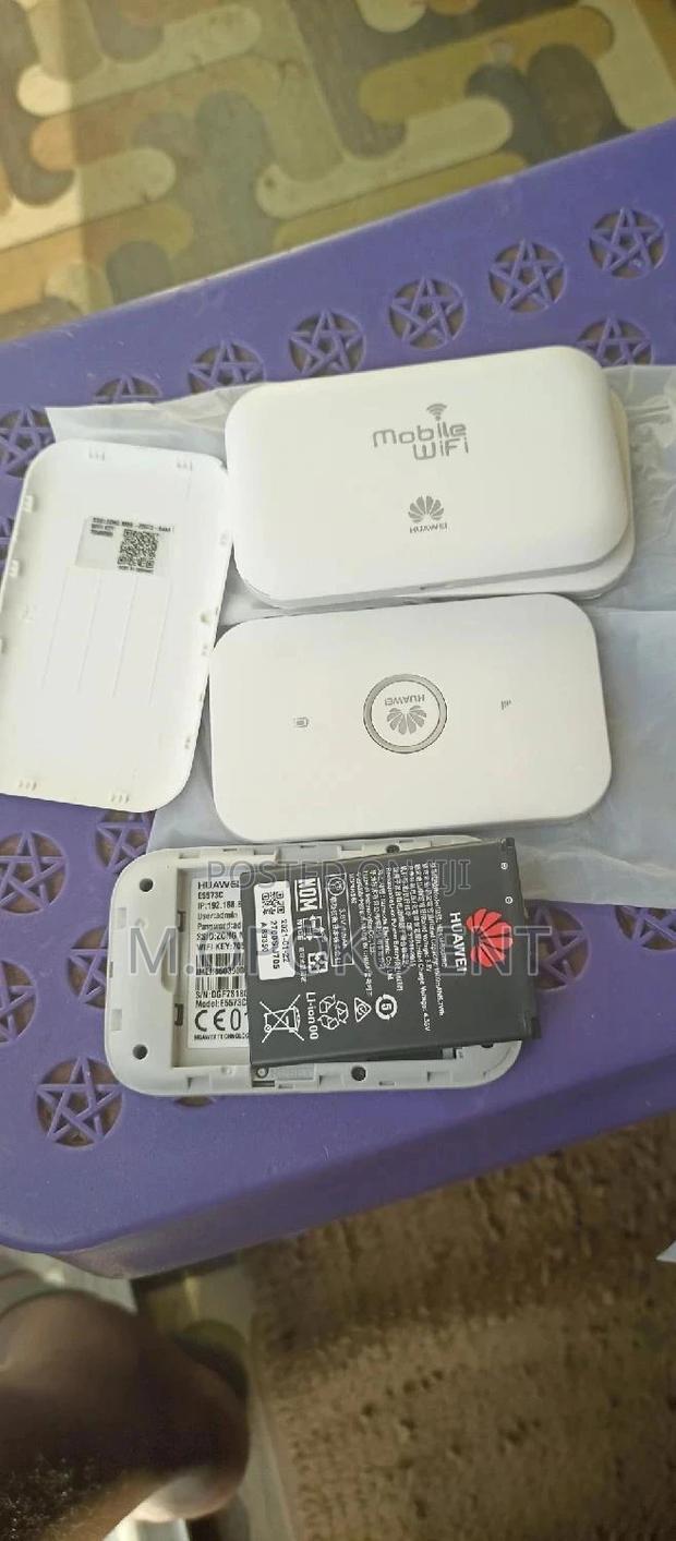 Universal Huawei Wifi · Photo 3