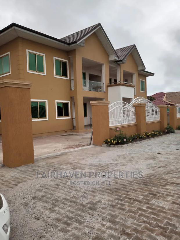 3bdrm Apartment in Tseaddo Roundabout, Airport Residential Area · Photo 1