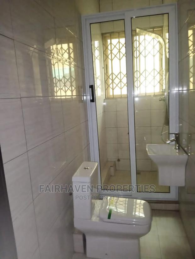 3bdrm Apartment in Tseaddo Roundabout, Airport Residential Area · Photo 5