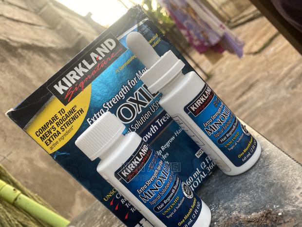 Kirkland Minoxidil Hair Regrowth Treatment · Photo 1