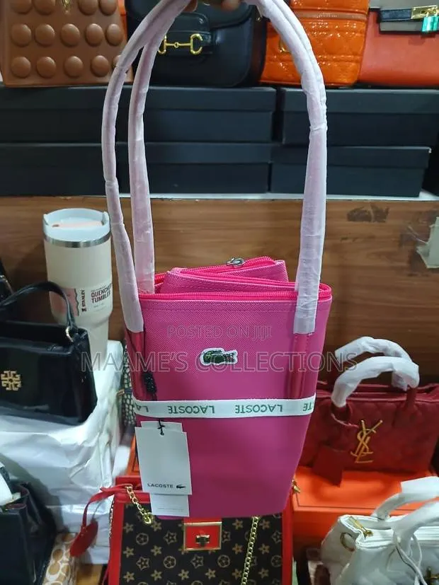 Lacoste Ladies Tote Handbag – Stylish Shoulder Bag · Photo 1