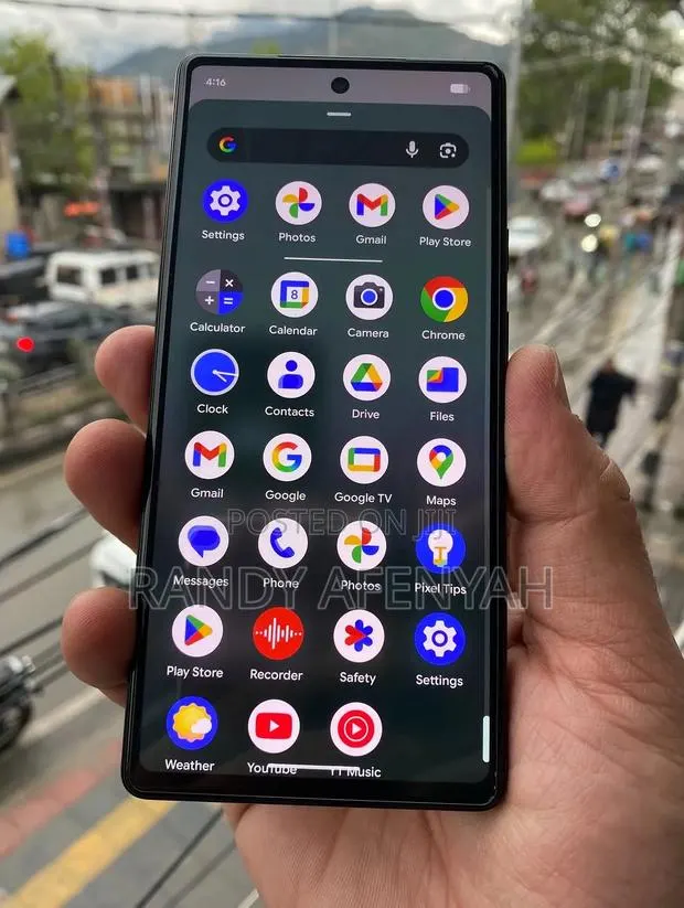 New Google Pixel 6a 128 GB White · Photo 1