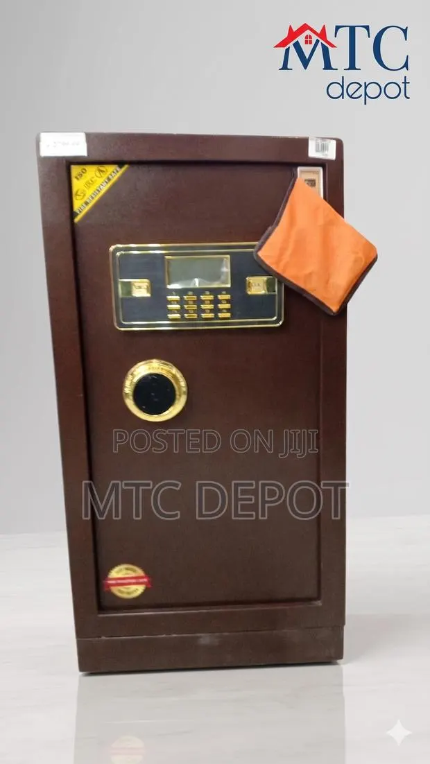 Fireproof Safe · Photo 1