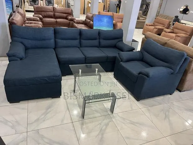 Comfortable L Shape With Single · Photo 1