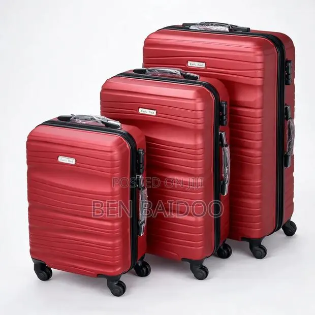 Plastic Travelling Bags 3in1 (3 Set Solid Travelling Luggage) · Photo 1