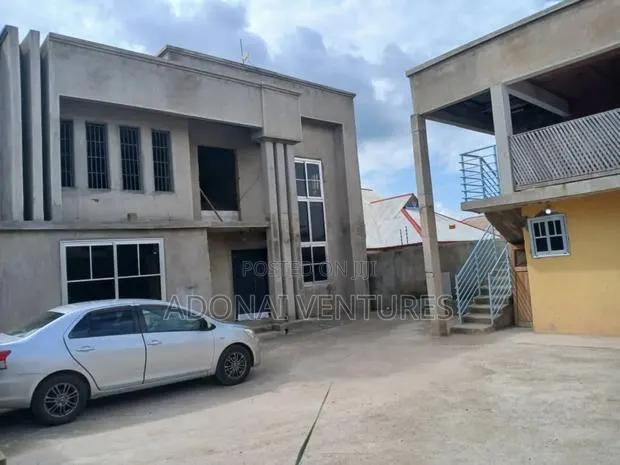 4bdrm House in Bokankyi, Kumasi Metropolitan for sale · Photo 1