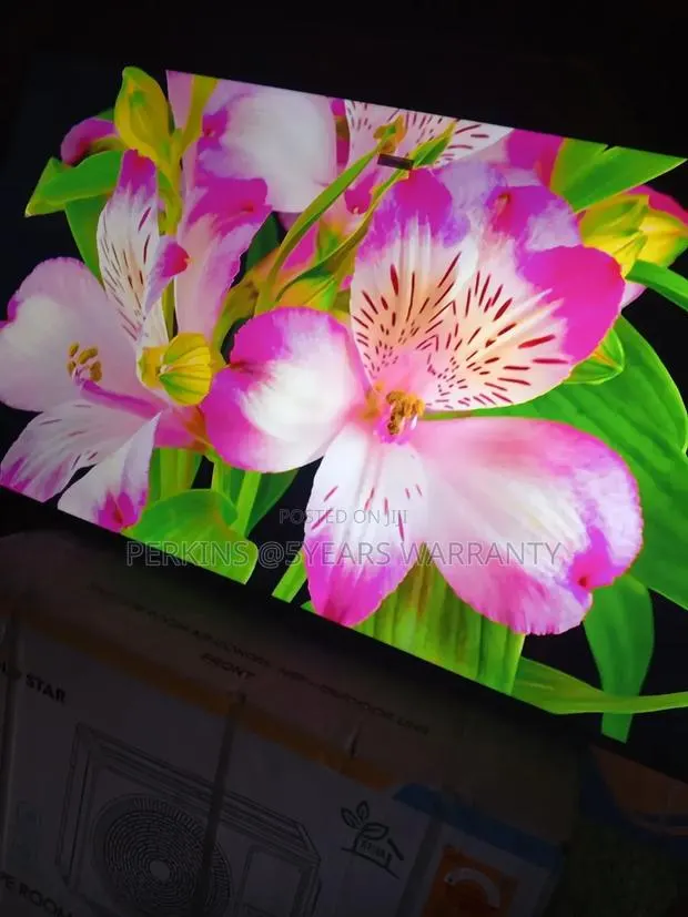 TCL 50 Qled Crystal Clear Ultra Hd Picture Smart Tv · Photo 1