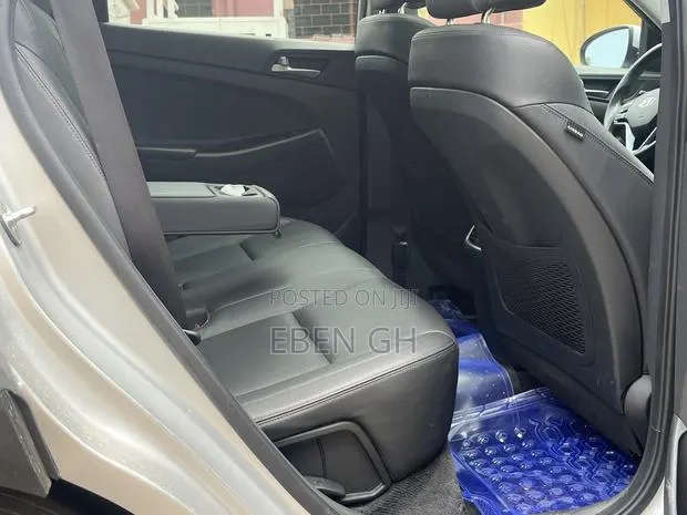 Hyundai Tucson Limited AWD 2016 Silver · Photo 1
