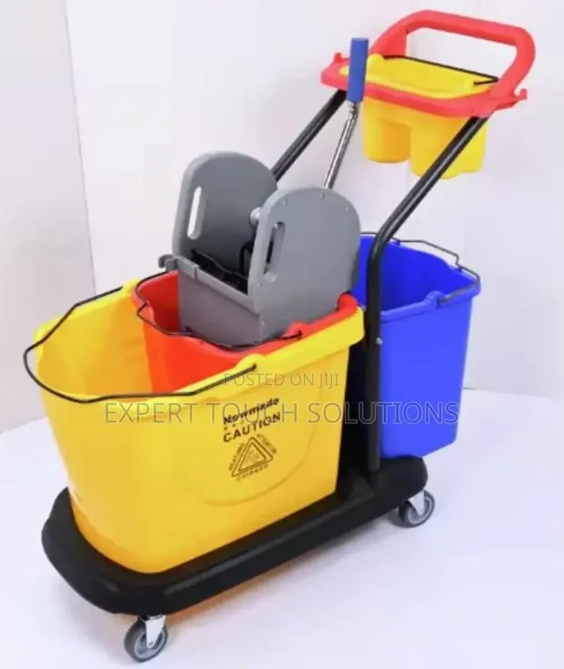 Industrial Mop With Trolley · Photo 1