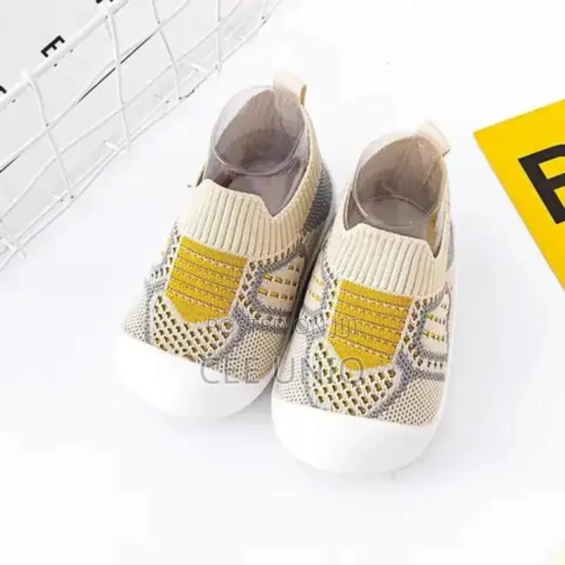 Baby Shoe Socks · Photo 1