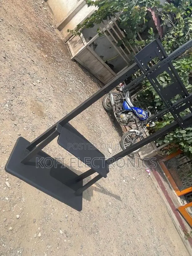 Techcool Adjustable Height Mobile Tv Trolley Stand With Wheels · Photo 1