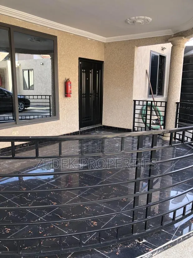 2bdrm Apartment in Kwabenya Acp Road, Ashomang Estate for rent · Photo 1
