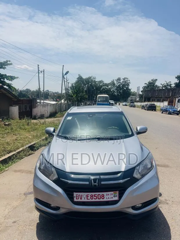 Honda HR-V EX AWD 2018 Silver · Photo 1