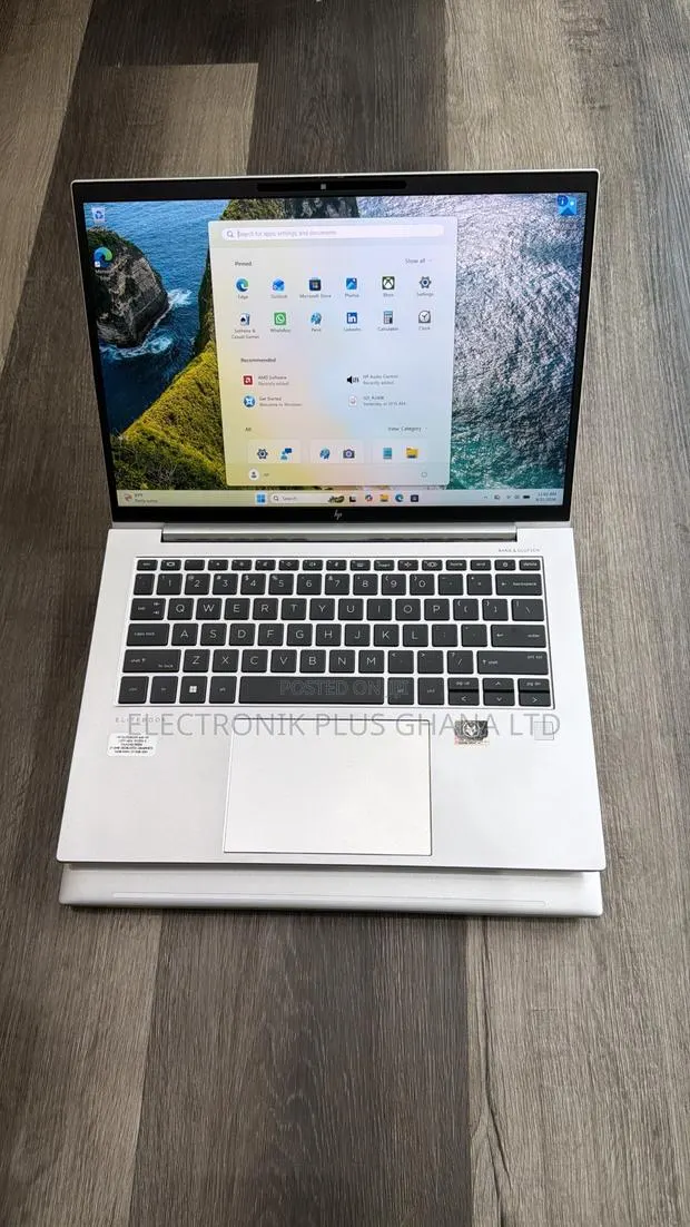 Laptop HP EliteBook 840 G9 16GB AMD Ryzen 5 SSD 512GB · Photo 1