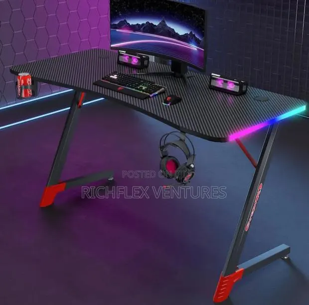 1.4meter Miuz Ergonomic RGB Computer · Photo 1