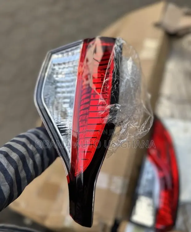 Corolla Boot Booth Light 2020 2021 2022 2023 2024 2025 Trunk Taillight · Photo 1