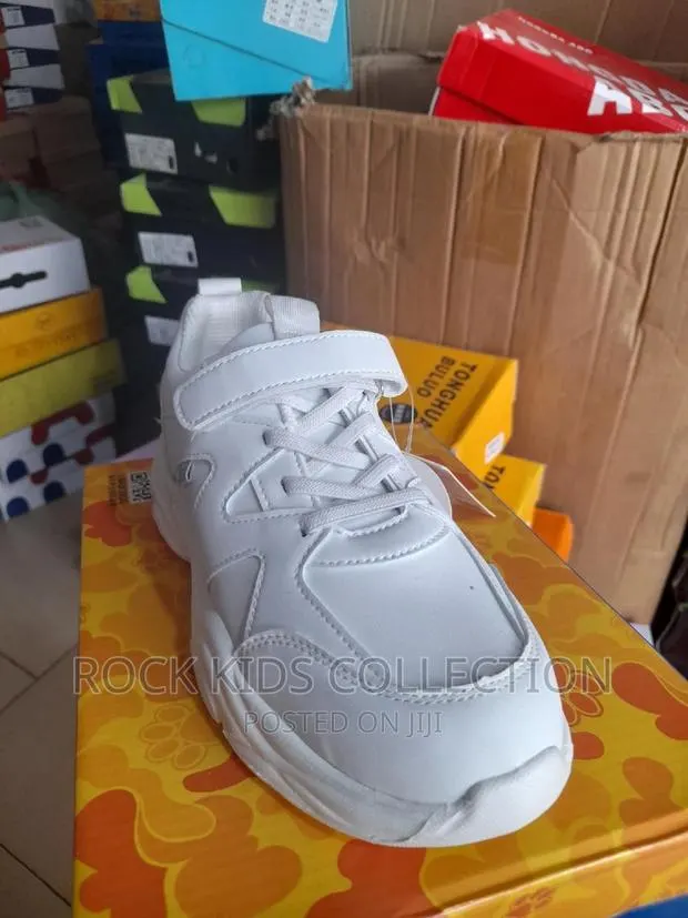 White Sneakers for School · Photo 1
