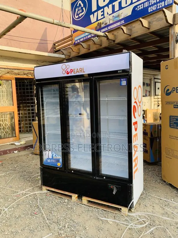 Amazing Deals on Pearl PVC-1540-28ab Display Fridge · Photo 1