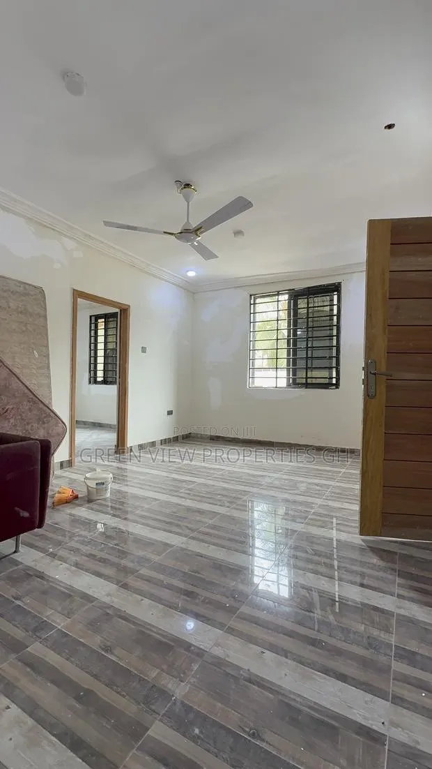 2bdrm Apartment in West Hills Mall Area for rent · Photo 1