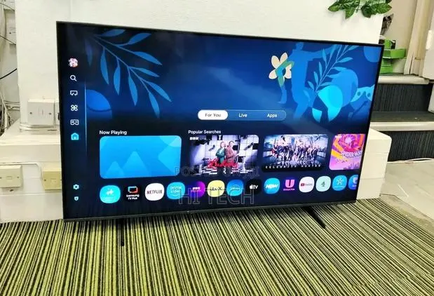 Samsung 50inches Smart TV · Photo 1
