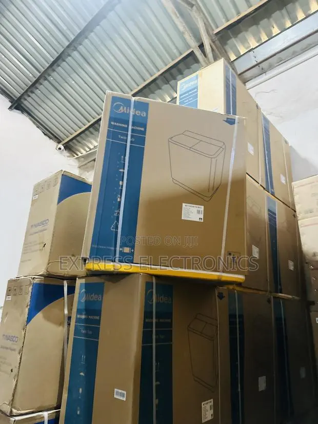 Grab Your Midea 7kg Topload Twintub Washing Machine · Photo 1
