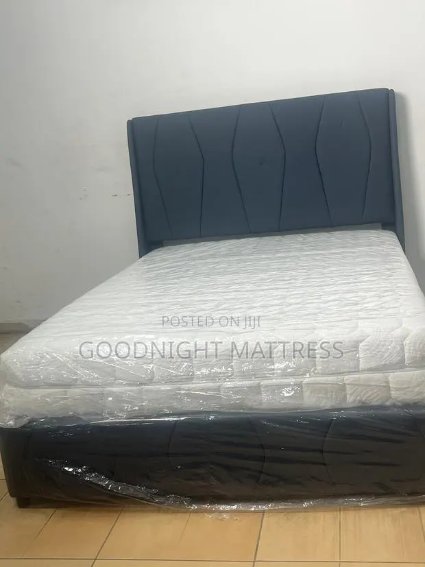 Compressed Mattress · Photo 1