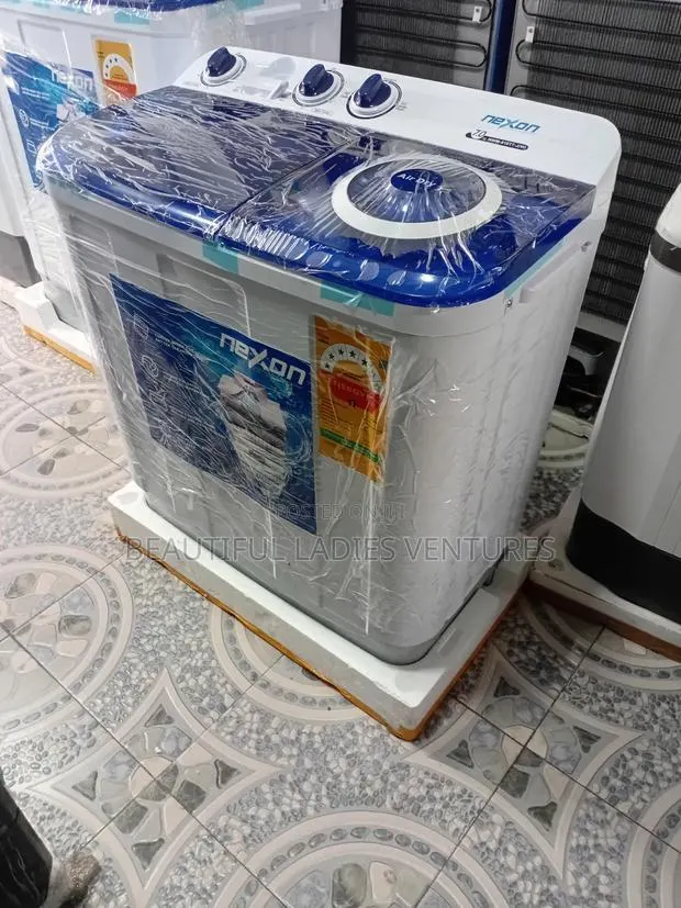 Stylish Blue Nexon 7kg Washer · Photo 1
