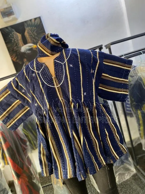 Men Smock and Batakali · Photo 2