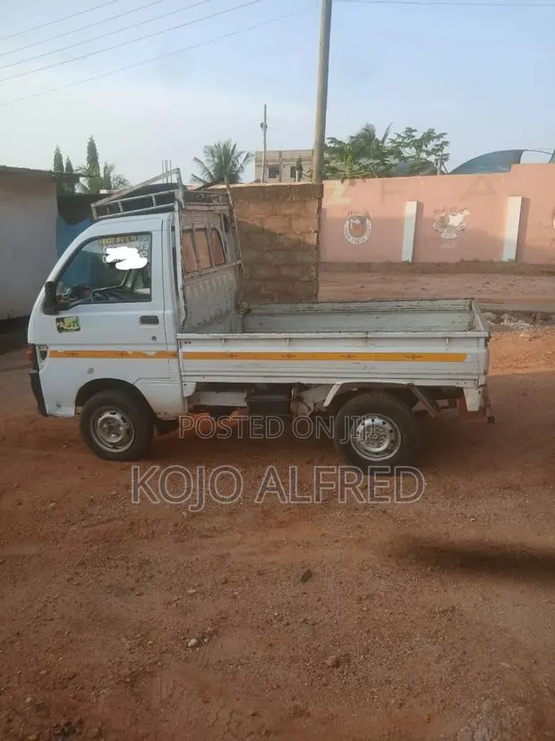 Kia Mini Truck for Hiring Renting Services in and Outside Accra · Photo 1