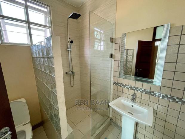4bdrm Duplex in Ben Perperties, Ga East Municipal for sale · Photo 8
