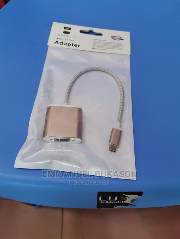 Type to VGA Converter · Photo 3
