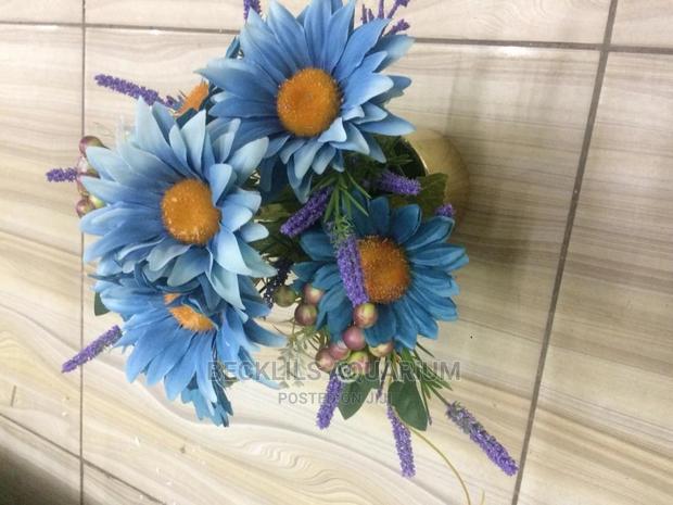 Artificial Flowers for Sale · Photo 2