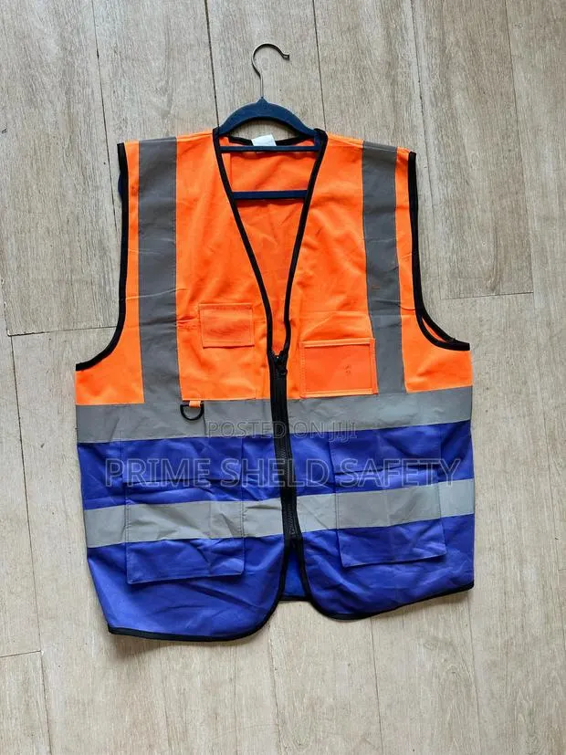 High Visibility Reflective Safety Vest PPE Workwear · Photo 1